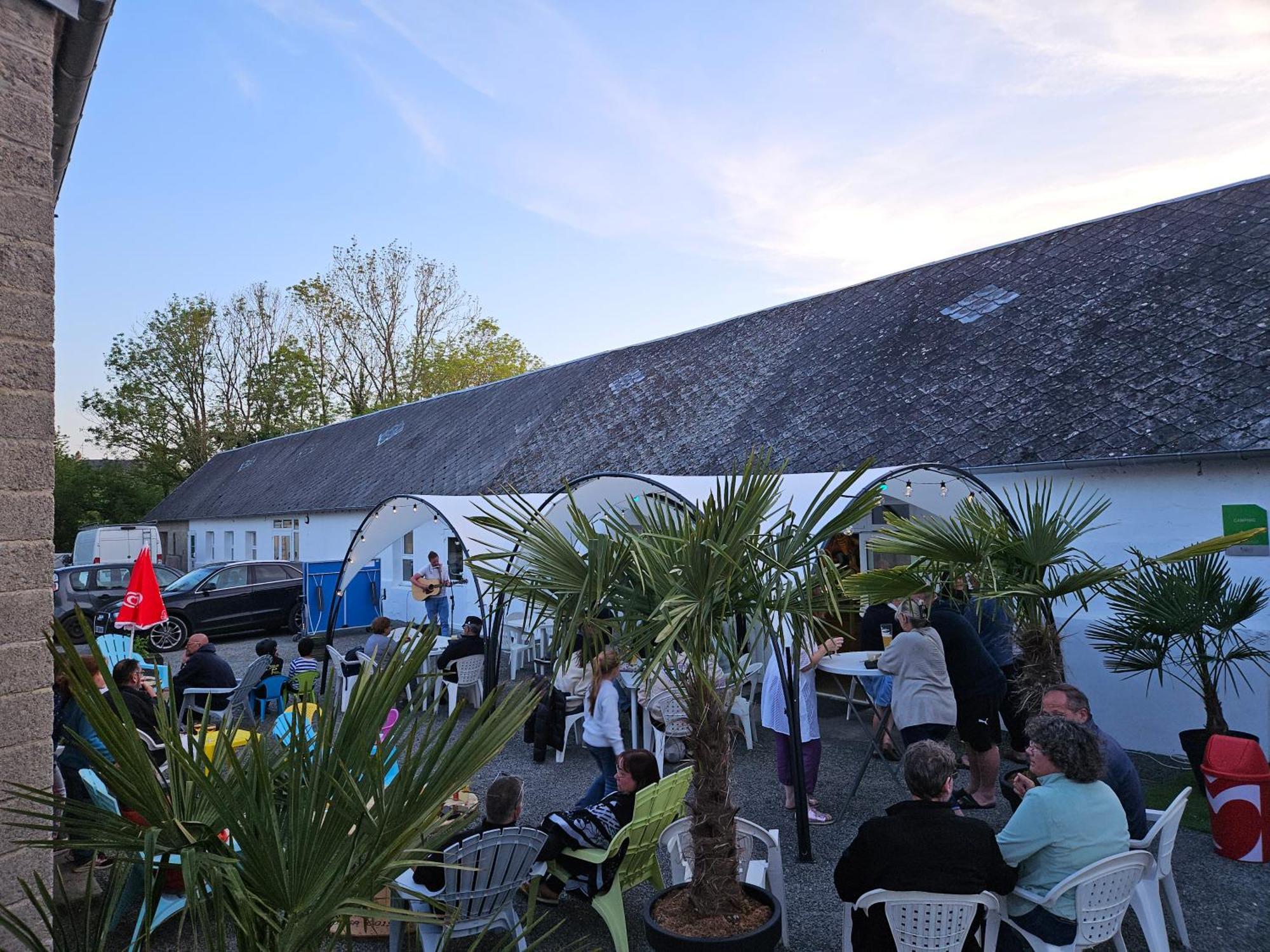 Camping Les Gravelets 2Etoiles Montmartin-sur-Mer Ngoại thất bức ảnh