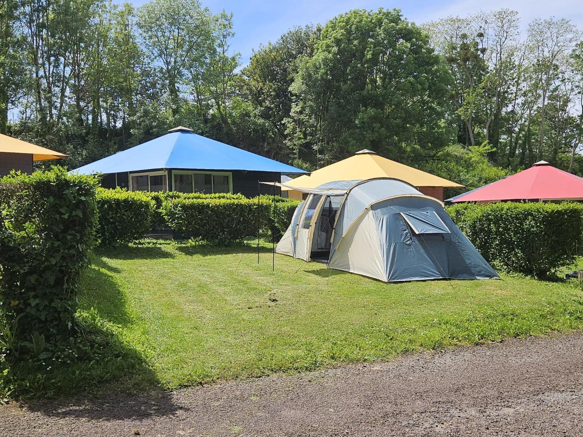 Camping Les Gravelets 2Etoiles Montmartin-sur-Mer Ngoại thất bức ảnh
